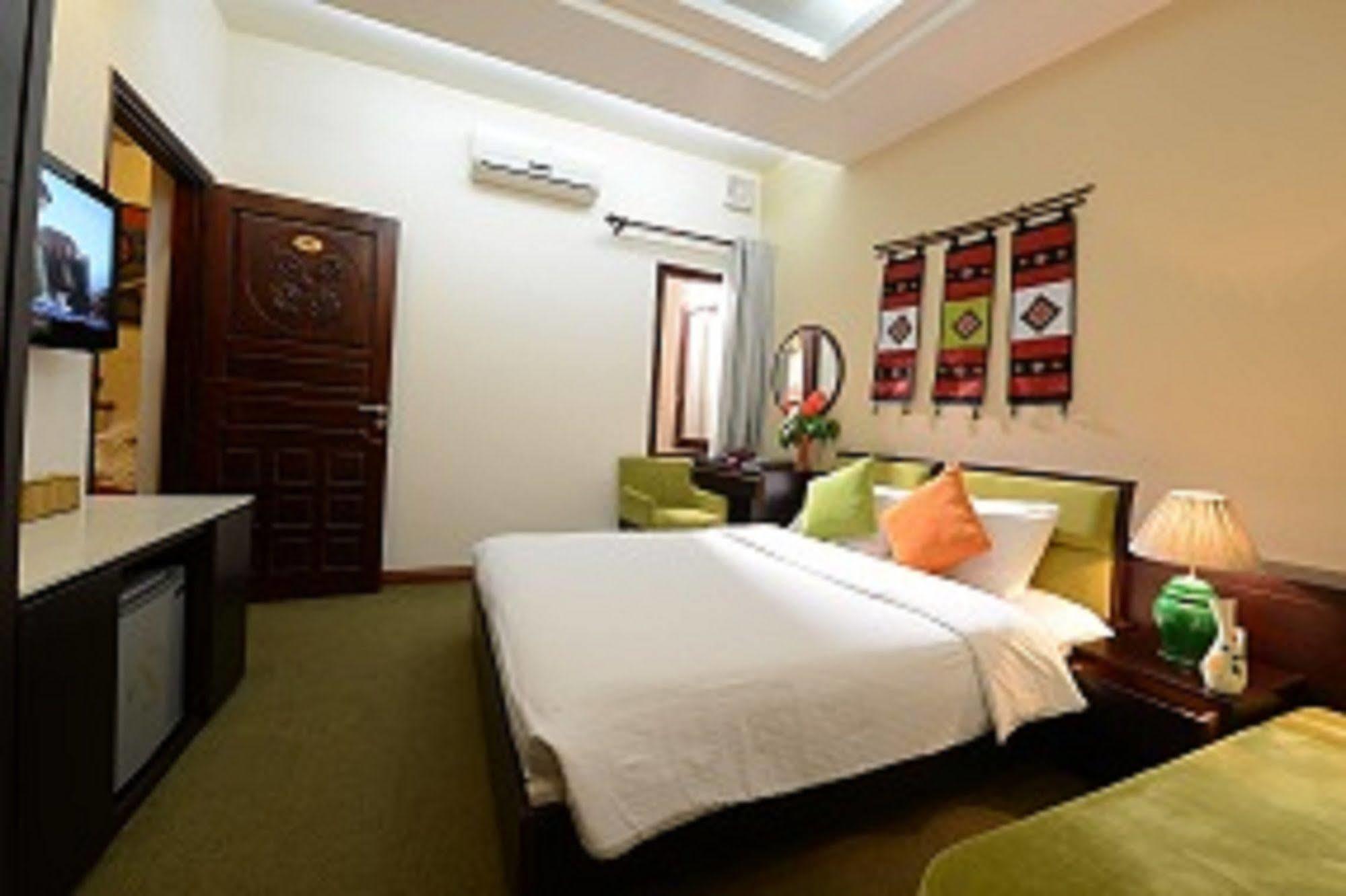Artisan Boutique Hotel Hanoi Esterno foto