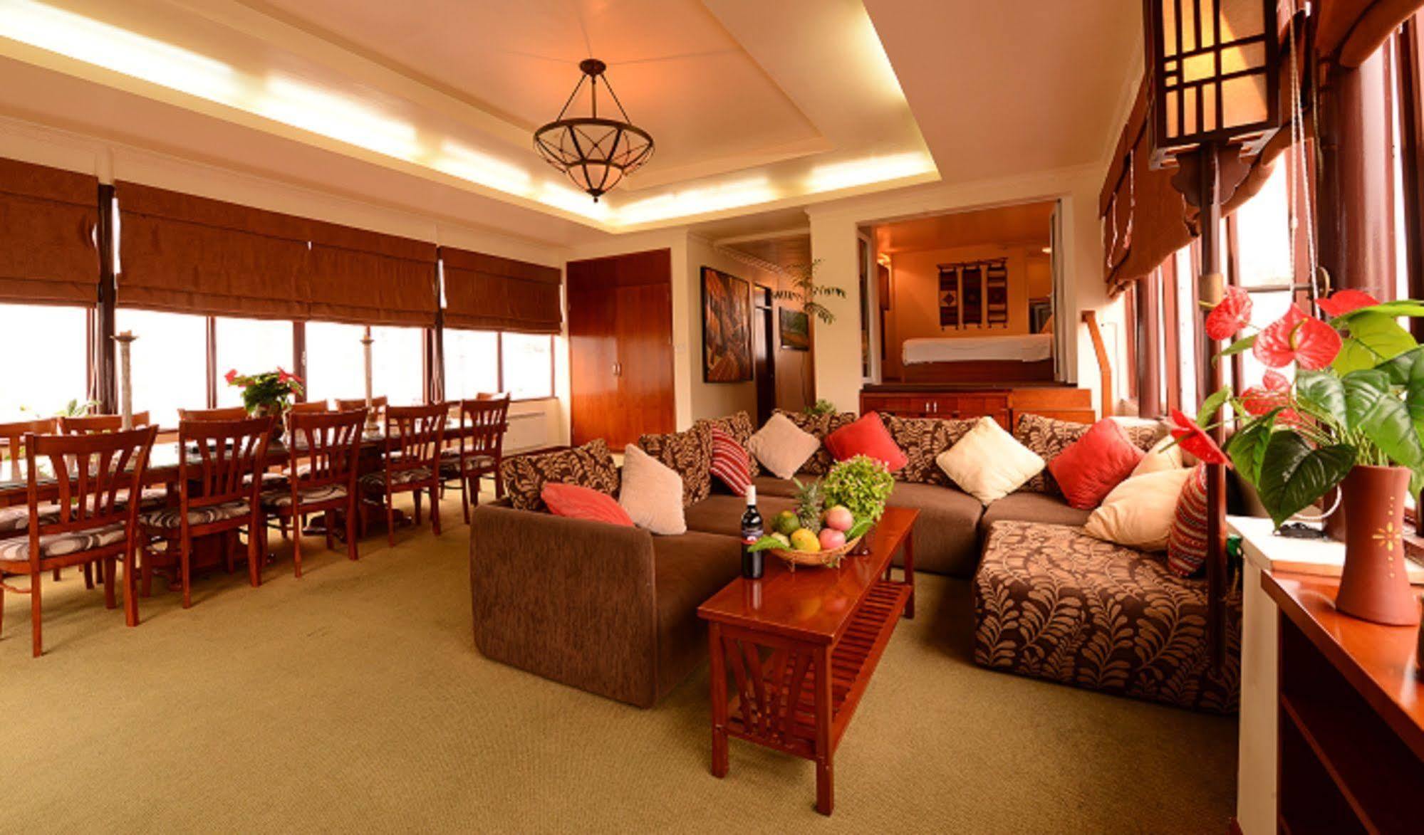 Artisan Boutique Hotel Hanoi Esterno foto